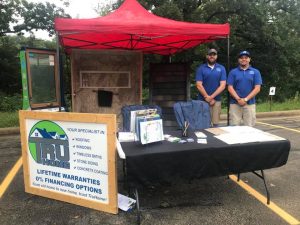 jake and cody at apple canyon lake event